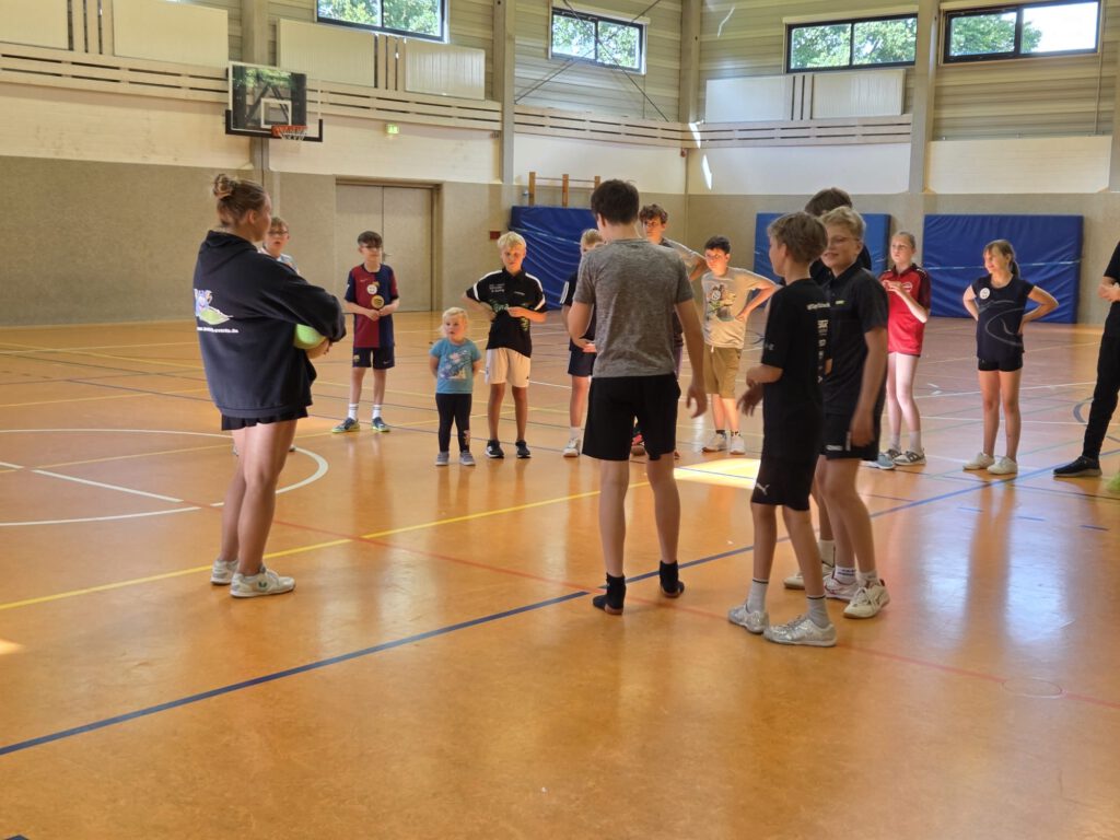 49d025fd-6d2f-4a46-b9db-63a8cac8b81d